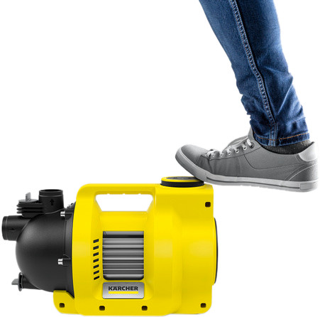 Kärcher BP 4.500 Garden product in use