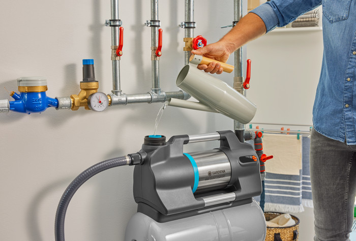 Gardena Hydrophore Pump 6300 SilentComfort product in use