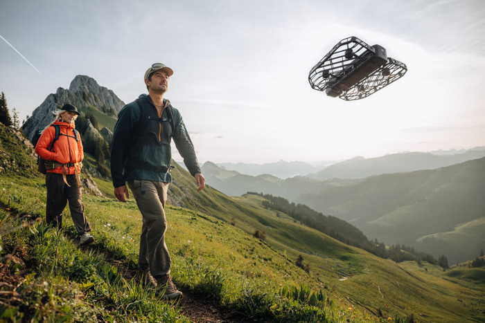 HoverAir X1 PRO Retail Combo product in gebruik