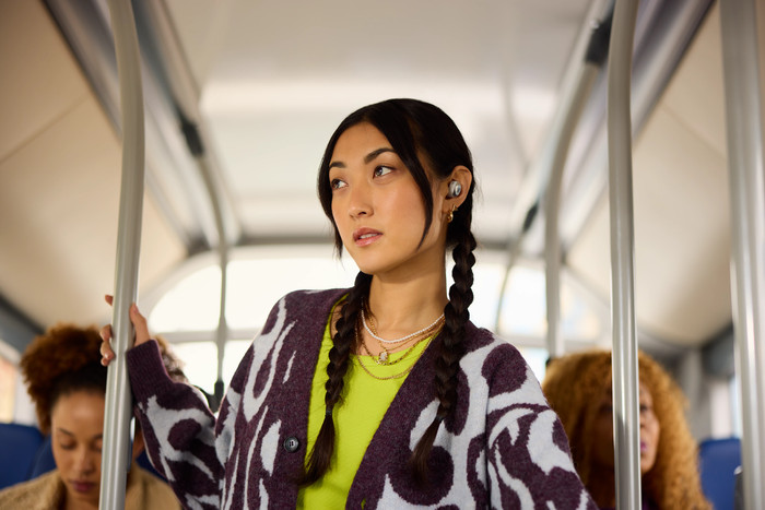 JBL Live Buds 3 Argent produit à l'usage