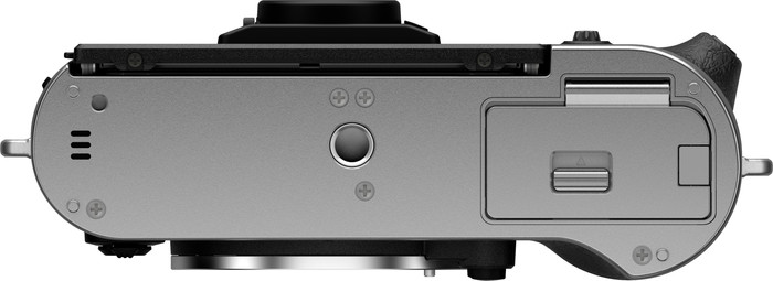 Fujifilm X-T50 Silver + XC 15-45mm f/3.5-5.6 OIS PZ bottom