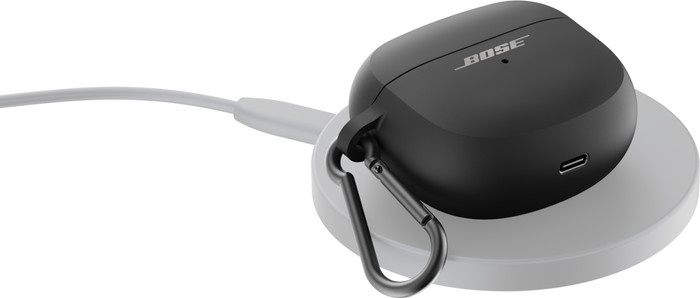 Draadloos oplaadetui voor Bose Ultra Open oordopjes Zwart product in gebruik