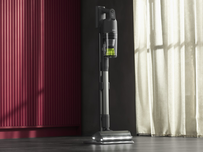 AEG AP91AB21DG Animal 9000 product in use