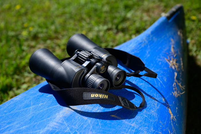 Nikon Aculon A211 10-22x50 arrière