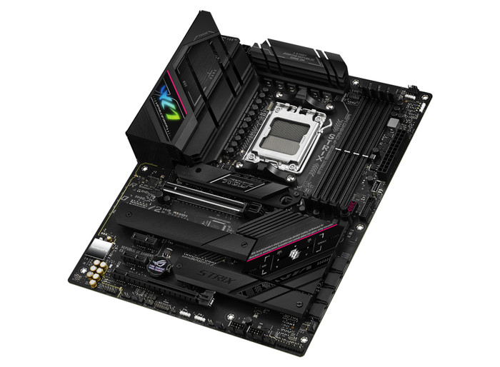 ASUS ROG Strix B650E-F GAMING WIFI rechterkant