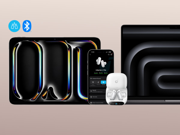 Soundcore Liberty 5 Pro Wit product in gebruik