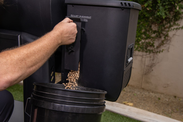 Pitboss Competition 1600 product in gebruik