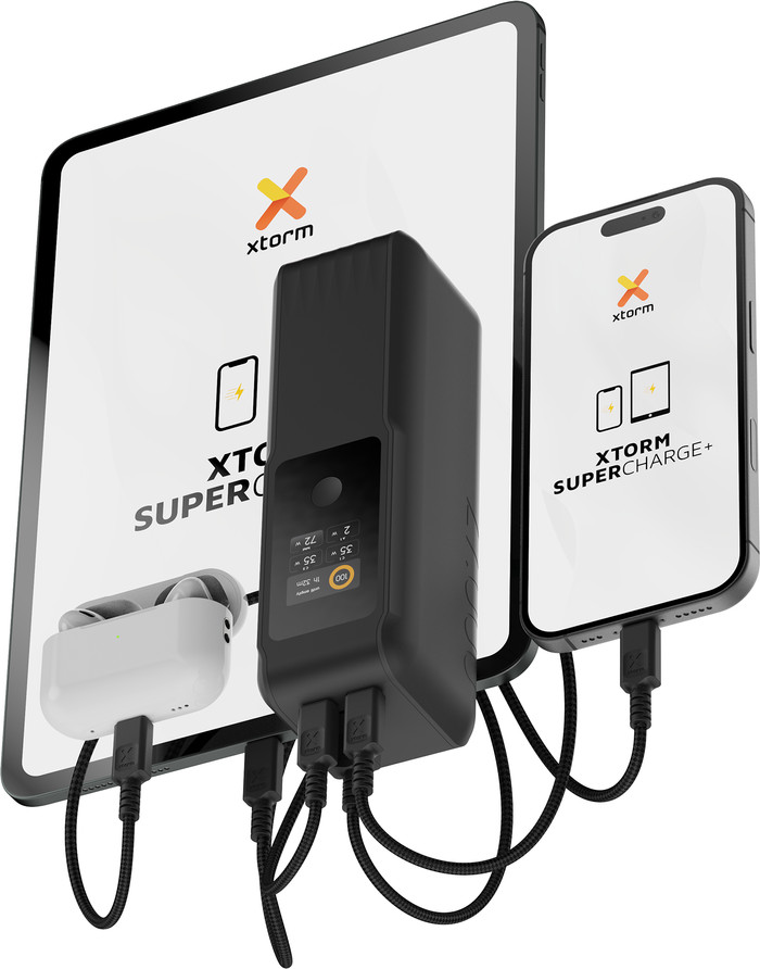 Xtorm NextGen 70W Powerbank 27.000mAh Zwart product in gebruik