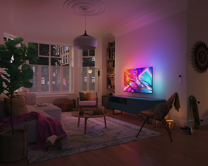 Philips The One 43PUS8909 - Ambilight (2024) product in use