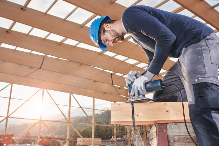 Bosch Decoupeerzaagblad T144 D Speed for Wood 5x product in gebruik