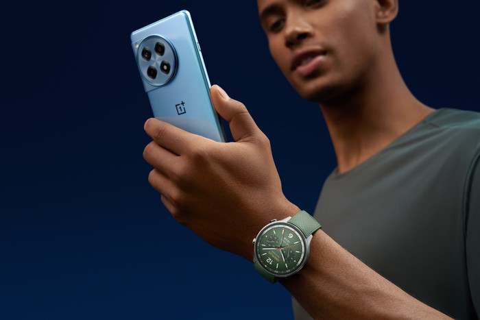 OnePlus Watch 2R Groen product in gebruik