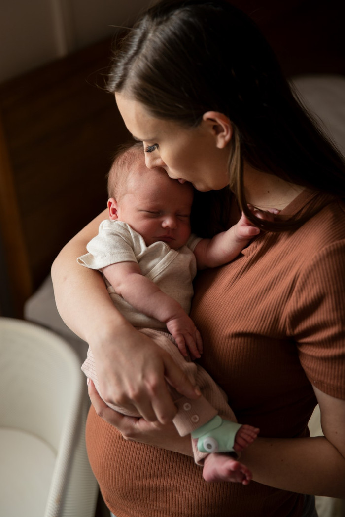 Owlet Cam 2 + Dream Sock Bedtime Blue OW-DSDUO-BL product in gebruik