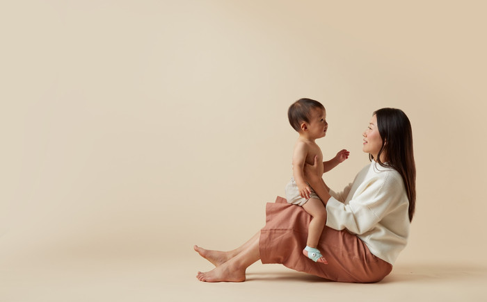 Owlet Cam 2 + Dream Sock Dusty Rose OW-DSDUO-RO product in gebruik