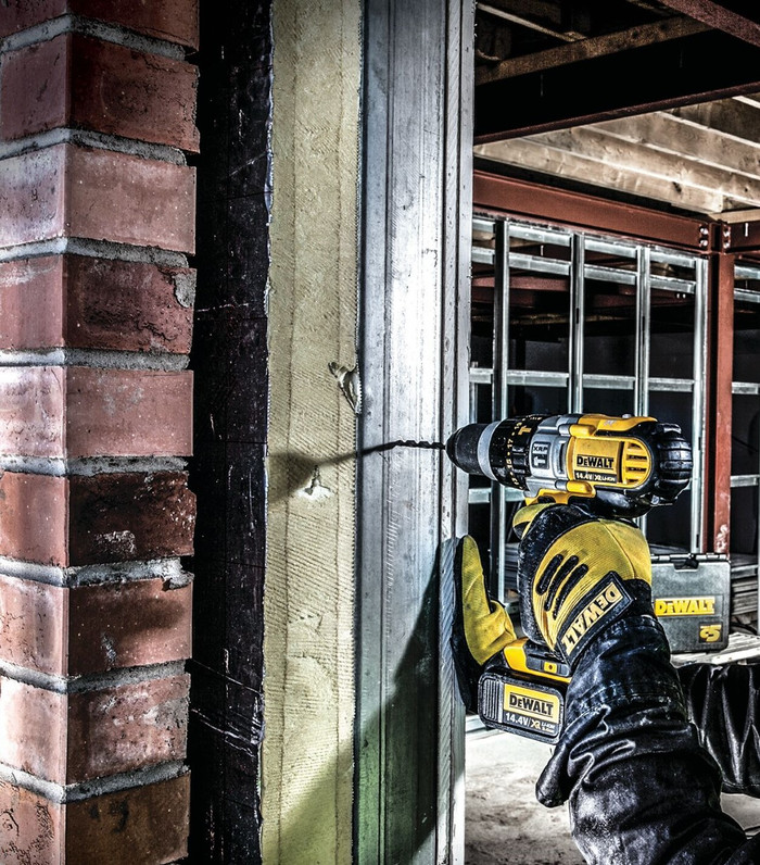 DeWalt 6-delige HSS Industrial Cobalt Set product in gebruik