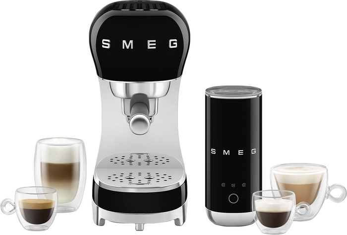 SMEG ECF12BLEU Noir + Mousseur à Lait produit à l'usage