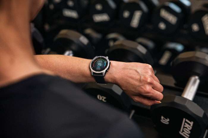 Garmin Fenix E Grijs 47mm product in gebruik