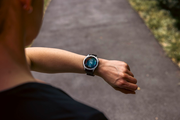 Garmin Fenix E Grijs 47mm product in gebruik