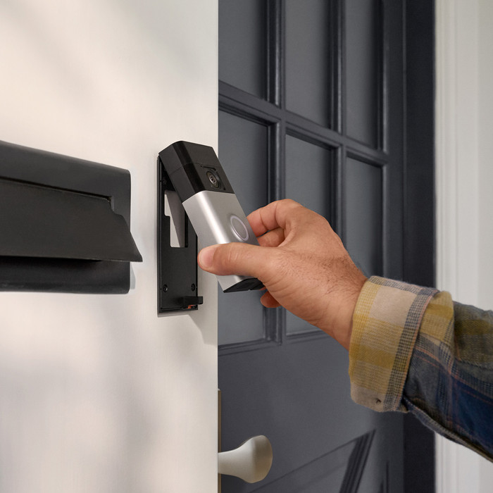 Ring Battery Video Doorbell Nickel + Chime detail