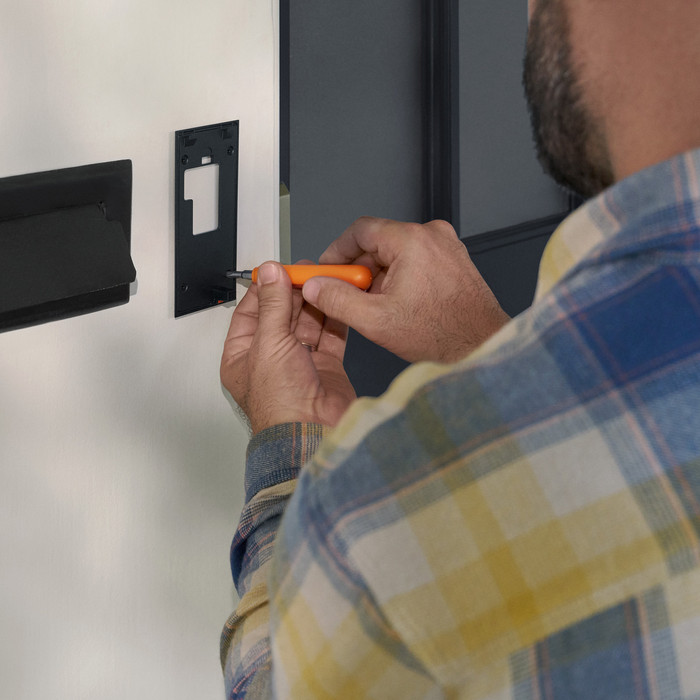 Ring Battery Video Doorbell Nickel + Chime detail