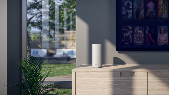 Netgear Orbi RBE770 uitbreiding product in gebruik