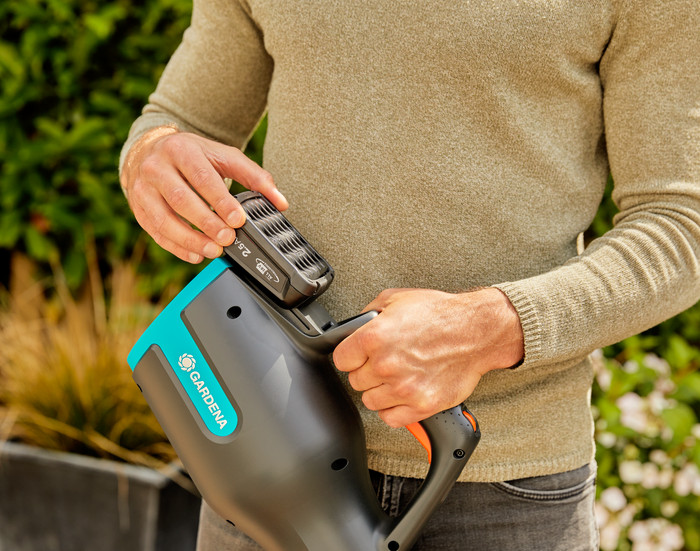 Gardena PowerJet 18 V P4A Batterie 2,5 Ah (2x) Kit de Démarrage détail