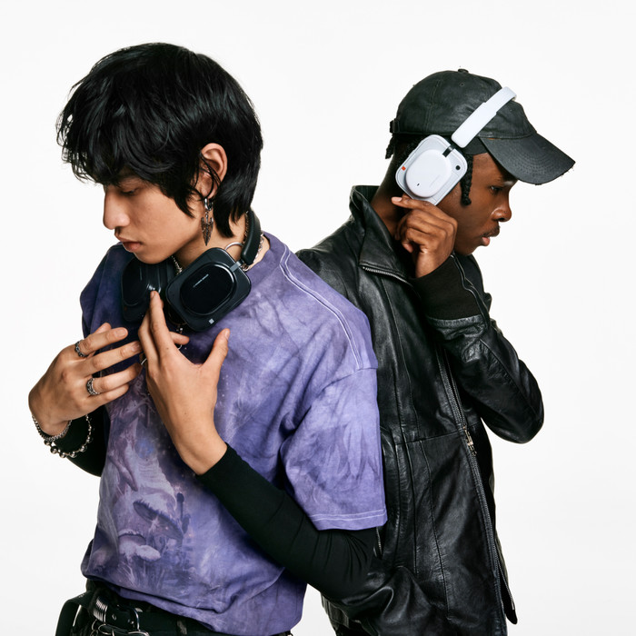 Nothing Headphone (a) Wit product in gebruik