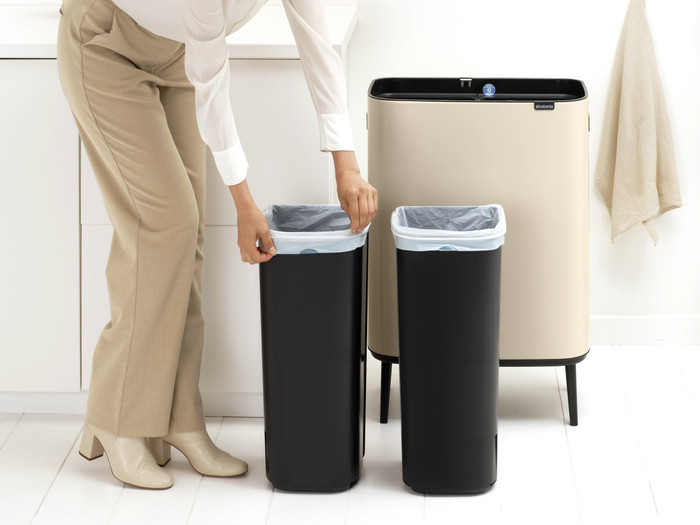Brabantia Bo Touch Bin Hi Poubelle 2 x 30 Litres Soft Beige détail