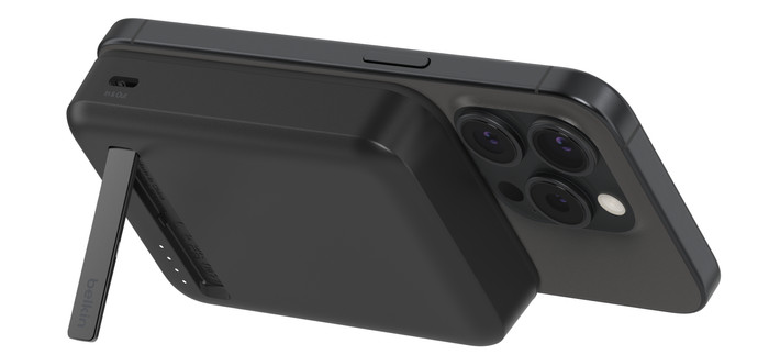 Belkin Wireless Power Bank with MagSafe Magnet and Fast Charging 10,000mAh Black back