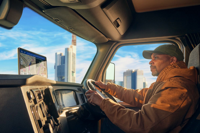 Garmin Dezl LGV720 Truck Europe + South Africa product in use