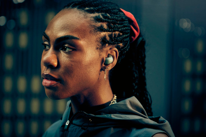 Sony LinkBuds Fit Groen product in gebruik