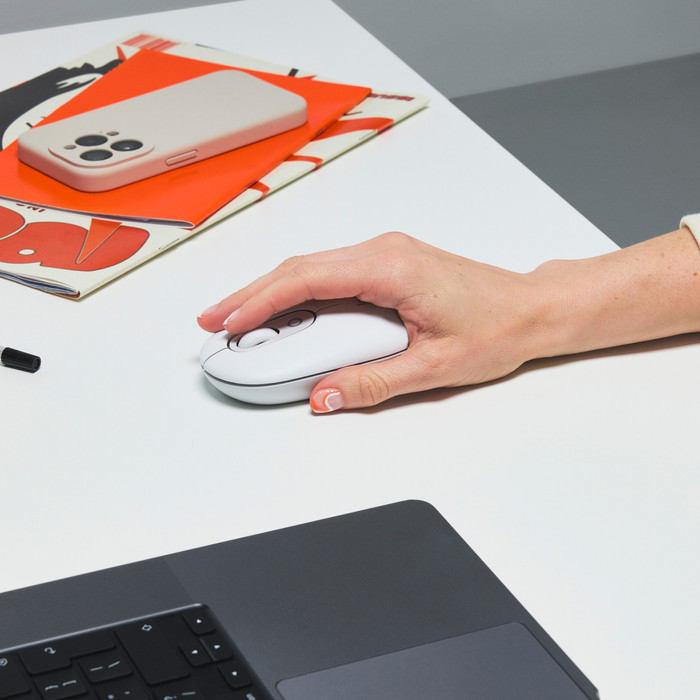 Logitech Pop Icon Combo Keyboard and Mouse Set White AZERTY product in use