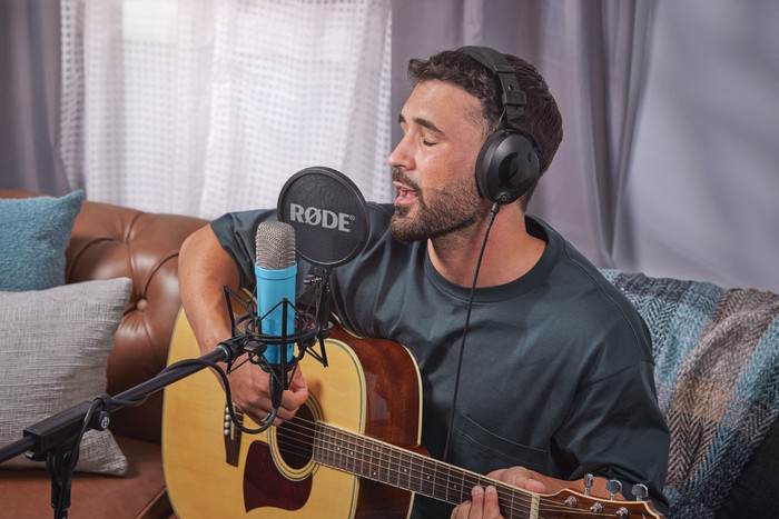 Rode NT1 Signature Series Bleu produit à l'usage