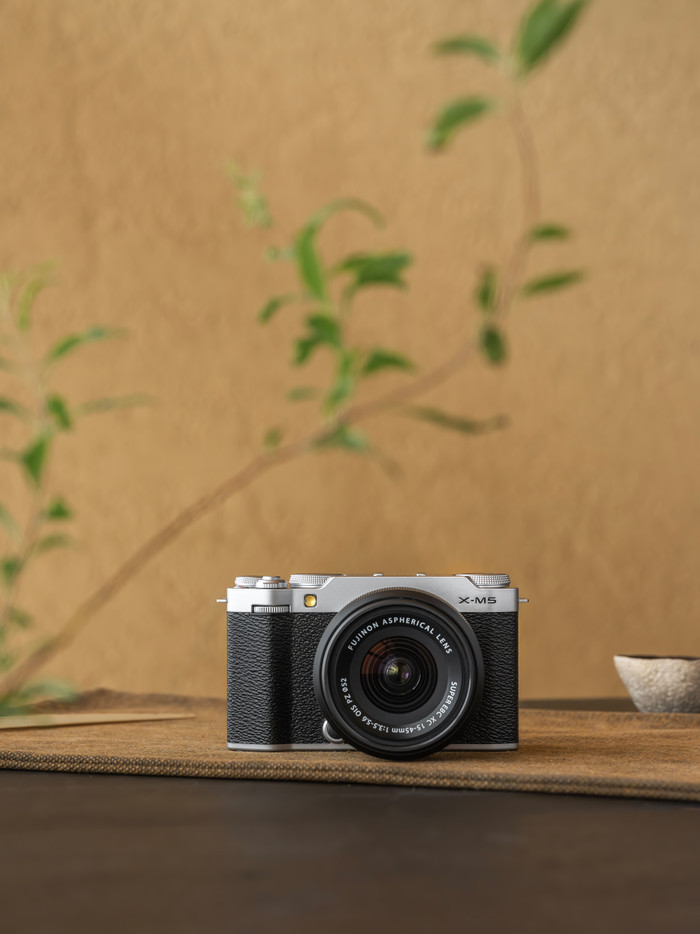 Fujifilm X-M5 Body Silver product in use