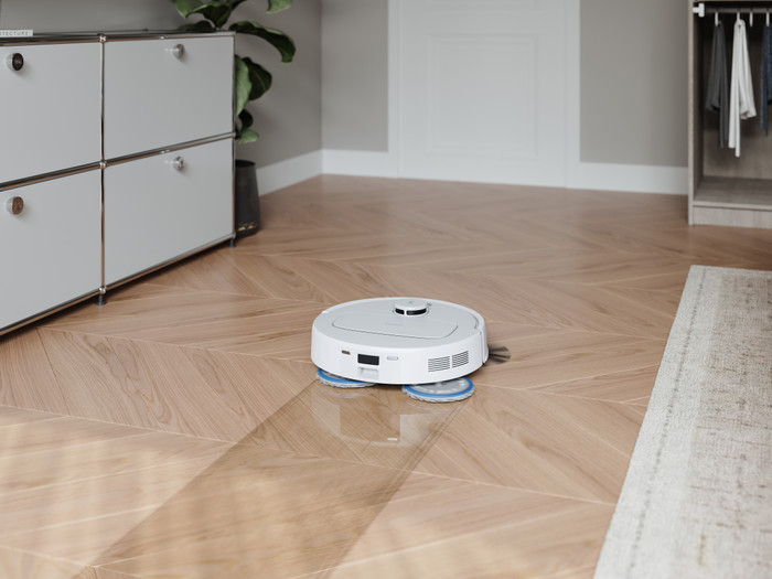 ECOVACS DEEBOT N30 Pro Omni product in use