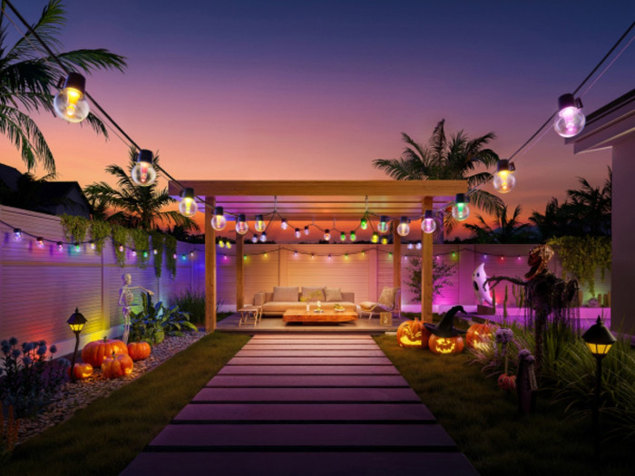 Eufy Outdoor String Lights E10 product in use