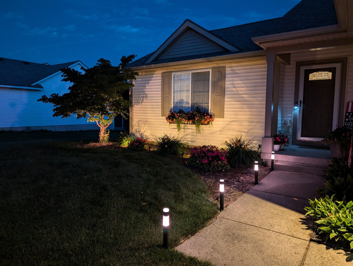 Eufy Outdoor Pathway Light E10 4-pack product in gebruik