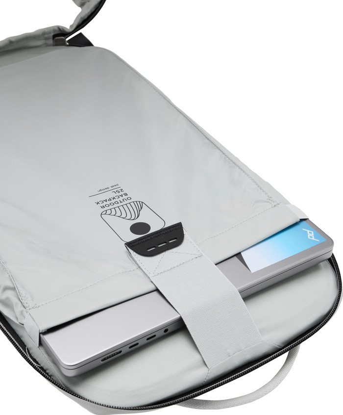 Peak Design Outdoor Backpack 25 L Noir détail