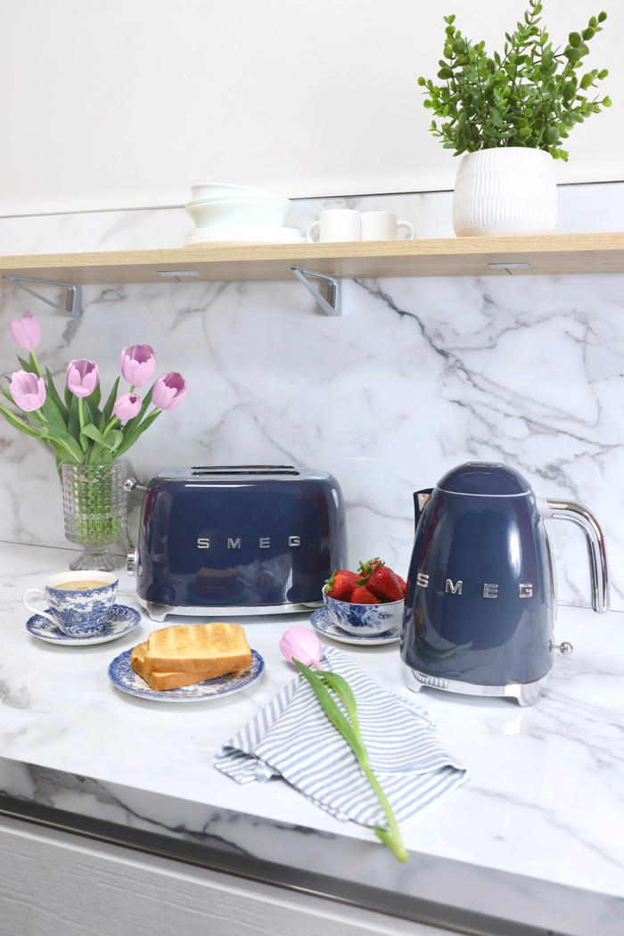 SMEG KLF03NBEU Navy Blue produit à l'usage