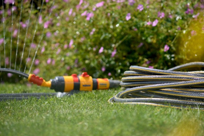 Hozelock Flexi Pro 12,5mm - 50m product in gebruik