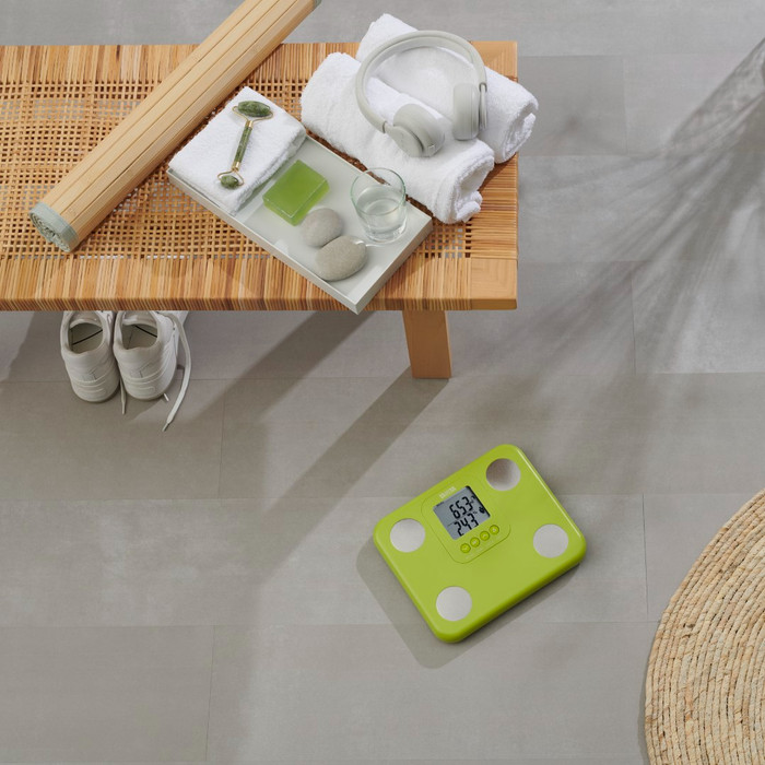 Tanita BC-730GR Green product in use