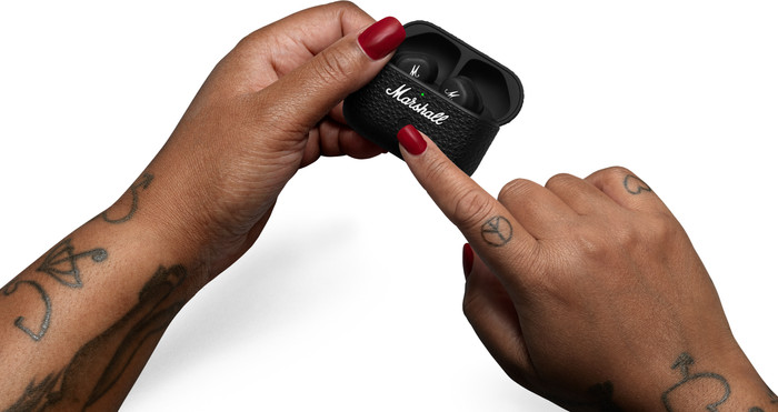 Marshall Motif II TW ANC Zwart product in gebruik