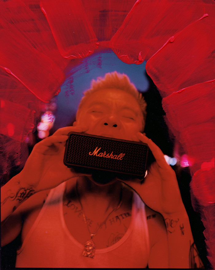 Marshall Emberton III BT Black & Brass produit à l'usage