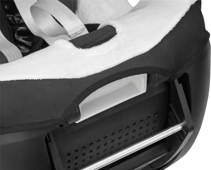 Maxi Cosi Autostoelhoes Mica Eco product in gebruik