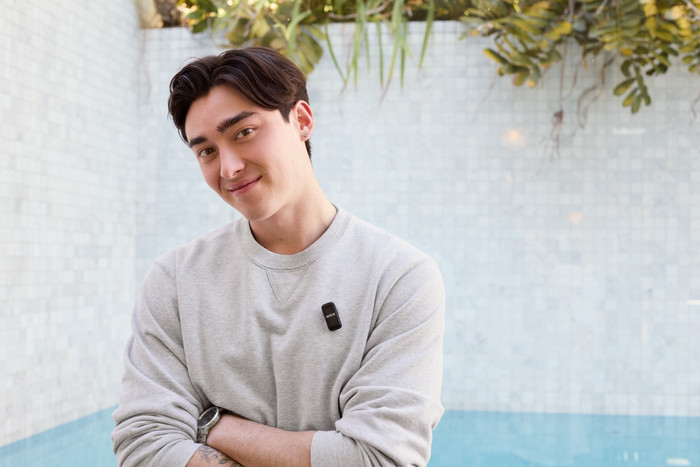 RODE Wireless Micro Black Lightning product in use