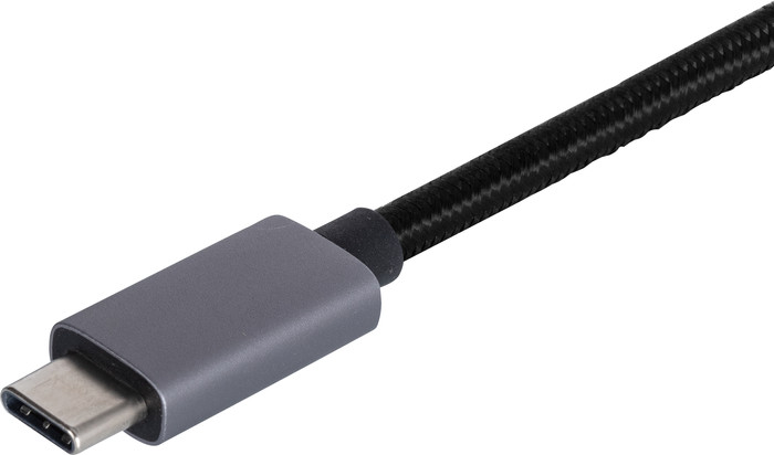 BlueBuilt USB-C to USB-C / USB-A and HDMI Converter detail