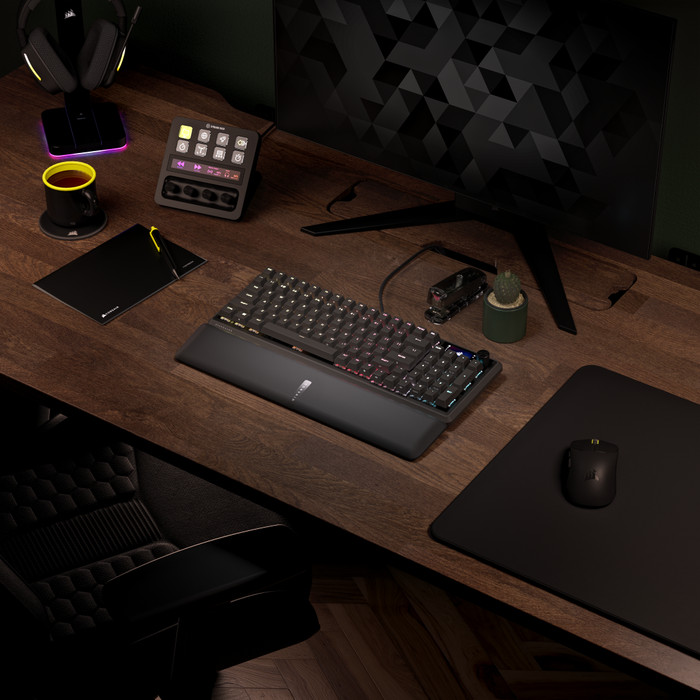 Corsair Vanguard 96 Mechanisch Gaming Toetsenbord Azerty product in gebruik