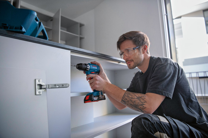 Bosch Professional GSR 18V-45 (without battery) product in use