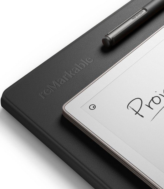 reMarkable Paper Pro with Book Case Leather Black detail