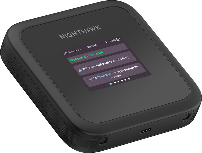Netgear Nighthawk M3 linkerkant