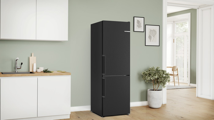 Bosch KGN36VXCT product in use